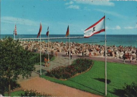 Grömitz - Strandpartie mit Seebrücke - 1974 Grömitz - Strandpartie mit Seebrücke - 1974