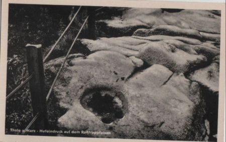 Thale - Hufeindruck auf dem Roßtrappfelsen - ca. 1955 Thale - Hufeindruck auf dem Roßtrappfelsen - ca. 1955