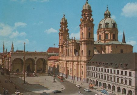 München - Theatinerkirche und Feldherrnhalle - ca. 1980 München - Theatinerkirche und Feldherrnhalle - ca. 1980