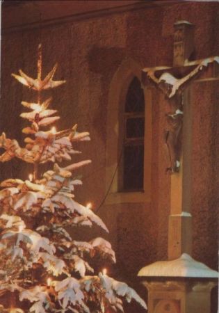 Weihnachtsstimmung an der Kirche - ca. 1970 Weihnachtsstimmung an der Kirche - ca. 1970