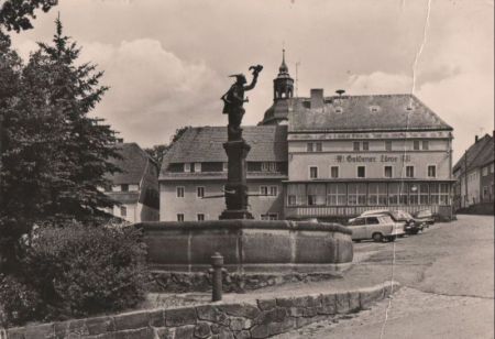 Altenberg-Lauenstein - Markt- und Falknerbrunnen - 1981 Altenberg-Lauenstein - Markt- und Falknerbrunnen - 1981