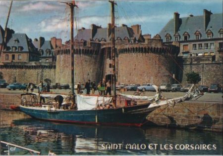 Saint-Malo - Frankreich - altes Schiff Saint-Malo - Frankreich - altes Schiff