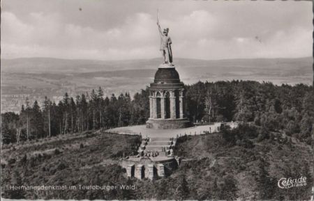 Hermannsdenkmal bei Hiddesen - Teutoburger Wald - 1956 Hermannsdenkmal bei Hiddesen - Teutoburger Wald - 1956