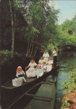 Lübbenau-Leipe - Niedersorbische Festtracht - ca. 1985 Lübbenau-Leipe - Niedersorbische Festtracht - ca. 1985