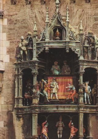 München - Glockenspiel am Rathaus - 1974 München - Glockenspiel am Rathaus - 1974