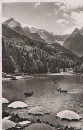 Garmisch-Partenkirchen - Riessersee gegen Zugspitze - ca. 1955 Garmisch-Partenkirchen - Riessersee gegen Zugspitze - ca. 1955