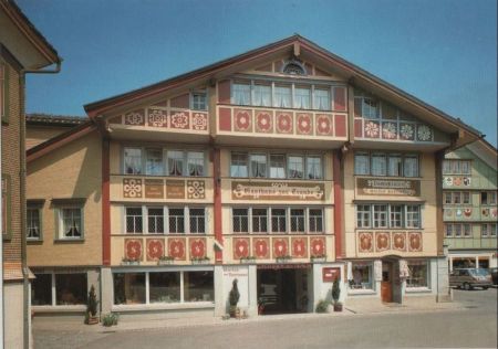 Schweiz - Appenzell - Marktgasse, Restaurant Traube - ca. 1980 Schweiz - Appenzell - Marktgasse, Restaurant Traube - ca. 1980