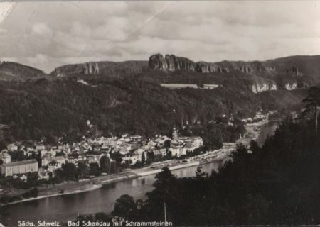 Bad Schandau - mit Schrammsteinen - ca. 1975 Bad Schandau - mit Schrammsteinen - ca. 1975