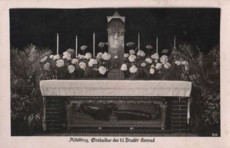 Altötting - Grabaltar des hl. Bruder Konrad - 1957 Altötting - Grabaltar des hl. Bruder Konrad - 1957