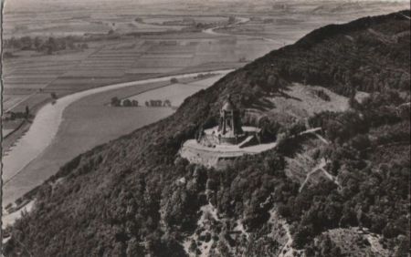Porta Westfalica - Kaiser-Wilhelm-Denkmal auf Wittekindberg - ca. 1955 Porta Westfalica - Kaiser-Wilhelm-Denkmal auf Wittekindberg - ca. 1955