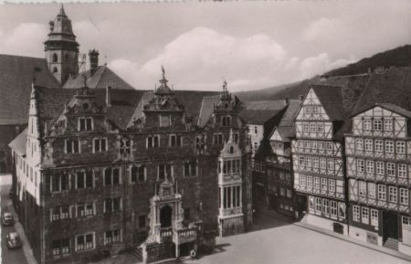 Hann. Münden - Rathaus mit Blick auf St. Blasikirche - ca. 1960 Hann. Münden - Rathaus mit Blick auf St. Blasikirche - ca. 1960