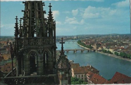 Basel - Schweiz - Kirche und Rhein Basel - Schweiz - Kirche und Rhein
