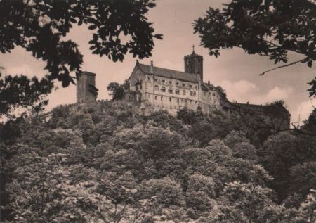 Eisenach - Wartburg, Blick auf Ostseite - 1963 Eisenach - Wartburg, Blick auf Ostseite - 1963