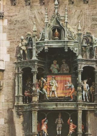 Rathausglockenspiel in München - ca. 1985 Rathausglockenspiel in München - ca. 1985