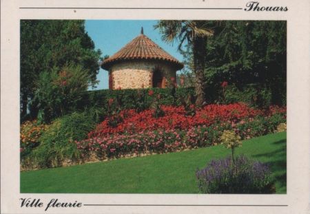 Frankreich - Thouars - Le jardin public - ca. 1985 Frankreich - Thouars - Le jardin public - ca. 1985