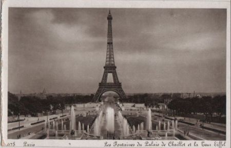 Paris - Frankreich - Fontaines du Palais de Chaillot Paris - Frankreich - Fontaines du Palais de Chaillot