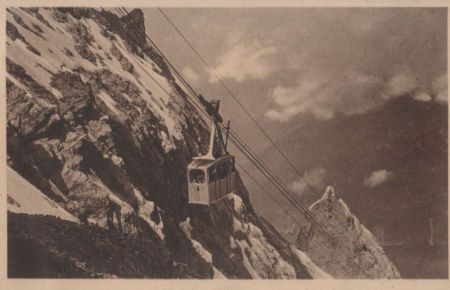 Seilbahn im Hochgebirge Seilbahn im Hochgebirge