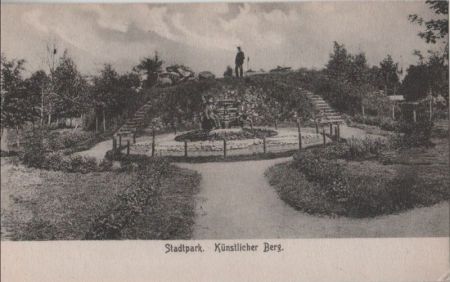 unbekannter Ort - Künstlicher Berg im Stadtpark - ca. 1935 unbekannter Ort - Künstlicher Berg im Stadtpark - ca. 1935