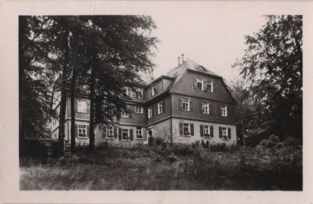 unbekannter Ort - größeres Haus unbekannter Ort - größeres Haus