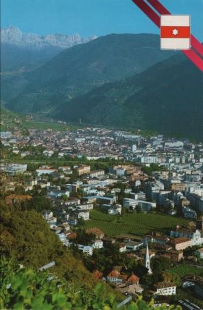 Bolzano - Bozen - Italien - gegen Rosengarten Bolzano - Bozen - Italien - gegen Rosengarten