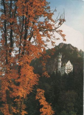 Neuschwanstein (OT von Schwangau) - im Herbst Neuschwanstein (OT von Schwangau) - im Herbst