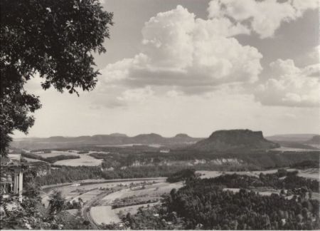 Rathen, Kurort - Blick von der Bastei Rathen, Kurort - Blick von der Bastei