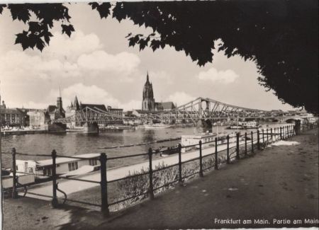 Frankfurt Main - Partie am Main Frankfurt Main - Partie am Main