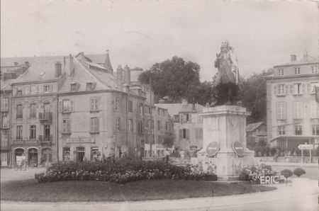 Sedan - Frankreich - La Place Turenne Sedan - Frankreich - La Place Turenne