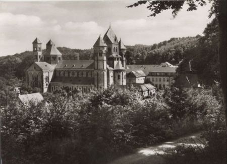 Maria Laach (Glees) - von Nordwesten Maria Laach (Glees) - von Nordwesten