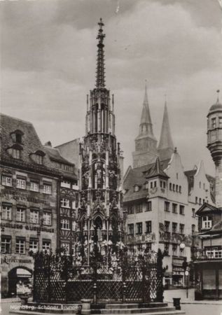 Nürnberg - Schöner Brunnen Nürnberg - Schöner Brunnen