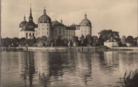 Moritzburg - Schloss vom Kapellenteich Moritzburg - Schloss vom Kapellenteich