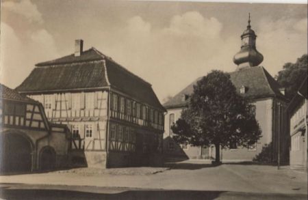 Benshausen - Markt mit Kirche Benshausen - Markt mit Kirche