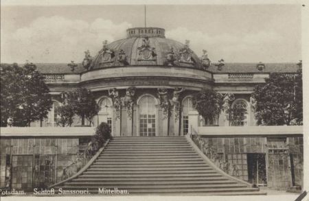 Potsdam, Sanssouci - Schloss Mittelbau