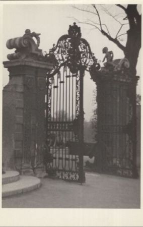 unbekannter Ort - Parktor unbekannter Ort - Parktor