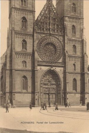 Nürnberg - Portal der Lorenzkirche Nürnberg - Portal der Lorenzkirche