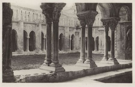 Arles - Frankreich - Cloitre Arles - Frankreich - Cloitre