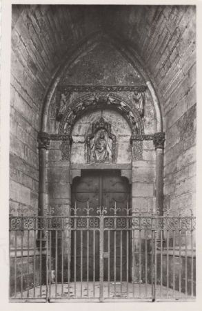 Reims - Frankreich - Cathedrale, Porte Romane Reims - Frankreich - Cathedrale, Porte Romane