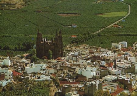 Arucas - Spanien - City mit Kathedrale