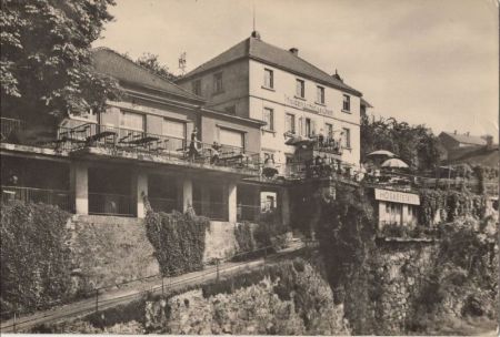 Lunzenau-Rochsburg - HO-Gaststätte Muldenschlösschen Lunzenau-Rochsburg - HO-Gaststätte Muldenschlösschen