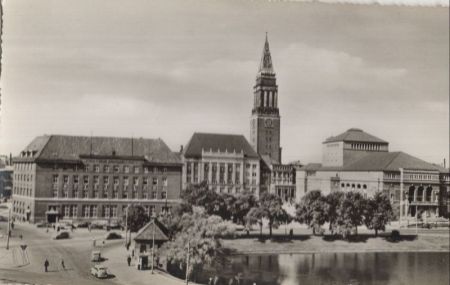 Kiel - Rathaus und Stadttheater Kiel - Rathaus und Stadttheater