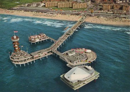 Den Haag, Scheveningen - Niederlande - Pier met Eiland Den Haag, Scheveningen - Niederlande - Pier met Eiland