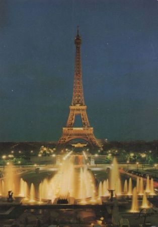 Paris - Frankreich - Tour Eiffel illuminee Paris - Frankreich - Tour Eiffel illuminee