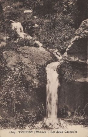 Yzeron - Frankreich - Les deux Cascades Yzeron - Frankreich - Les deux Cascades