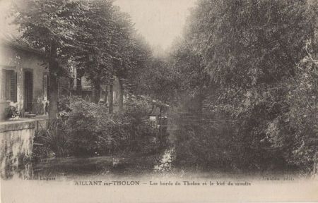 Aillant-sur-Tholon - Frankreich - Les bords Aillant-sur-Tholon - Frankreich - Les bords