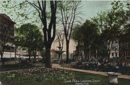 Hamilton - Kanada - Gore Park Looking East Hamilton - Kanada - Gore Park Looking East