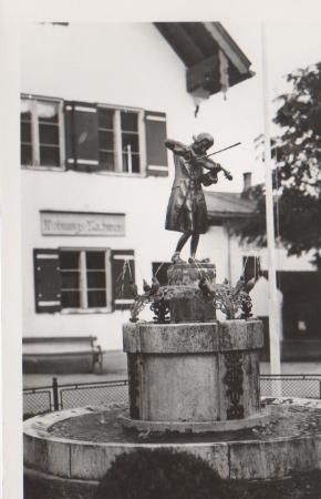 Österreich - St. Gilgen - Mozartbrunnen - ca. 1970 Österreich - St. Gilgen - Mozartbrunnen - ca. 1970