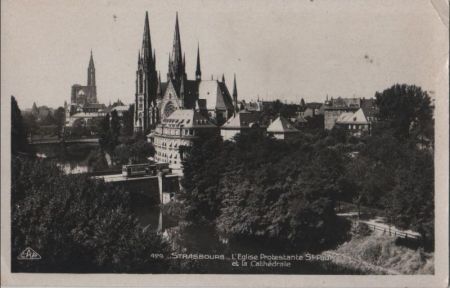 Frankreich - Strasbourg - Eglise Protestante et le Cathedrale - 1952 Frankreich - Strasbourg - Eglise Protestante et le Cathedrale - 1952