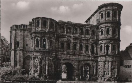 Trier - Porta Nigra - 1956 Trier - Porta Nigra - 1956