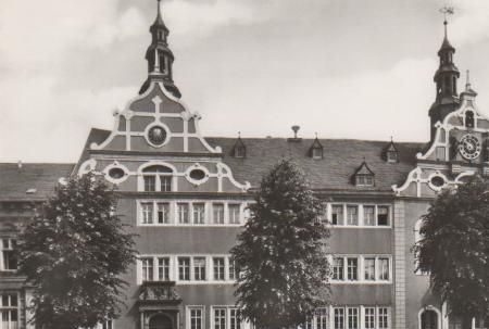 Arnstadt - Rathaus (Rückseite mit Text zu Arnstadt bedruckt) - ca. 1980 Arnstadt - Rathaus (Rückseite mit Text zu Arnstadt bedruckt) - ca. 1980