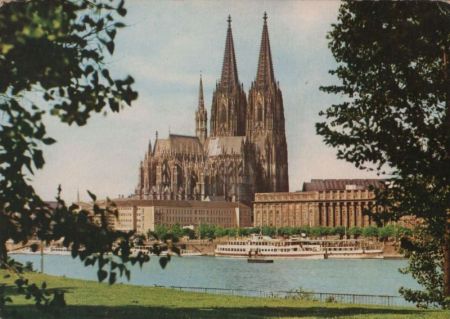 Köln - Rheinufer mit Dom - ca. 1970 Köln - Rheinufer mit Dom - ca. 1970